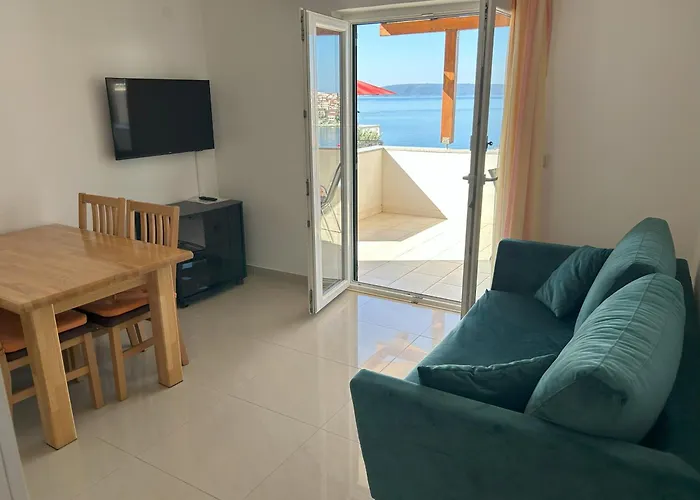 Apartment Sea View With Heated Infinity Swimming Pool *