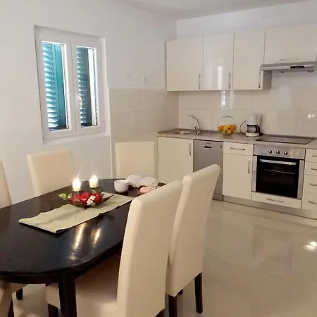 Apartment Sea View Apartments With Heated Infinity Swimming Pool *