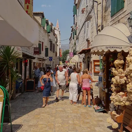 Sea View With Heated Infinity Swimming Pool