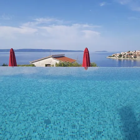 Sea View With Heated Infinity Swimming Pool *